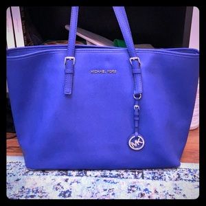 Michael Kors Bags - Michael Kors - Jet Set Travel Tote Bag Michael Kors Bags - Michael Kors - Jet Set Travel Tote Bag